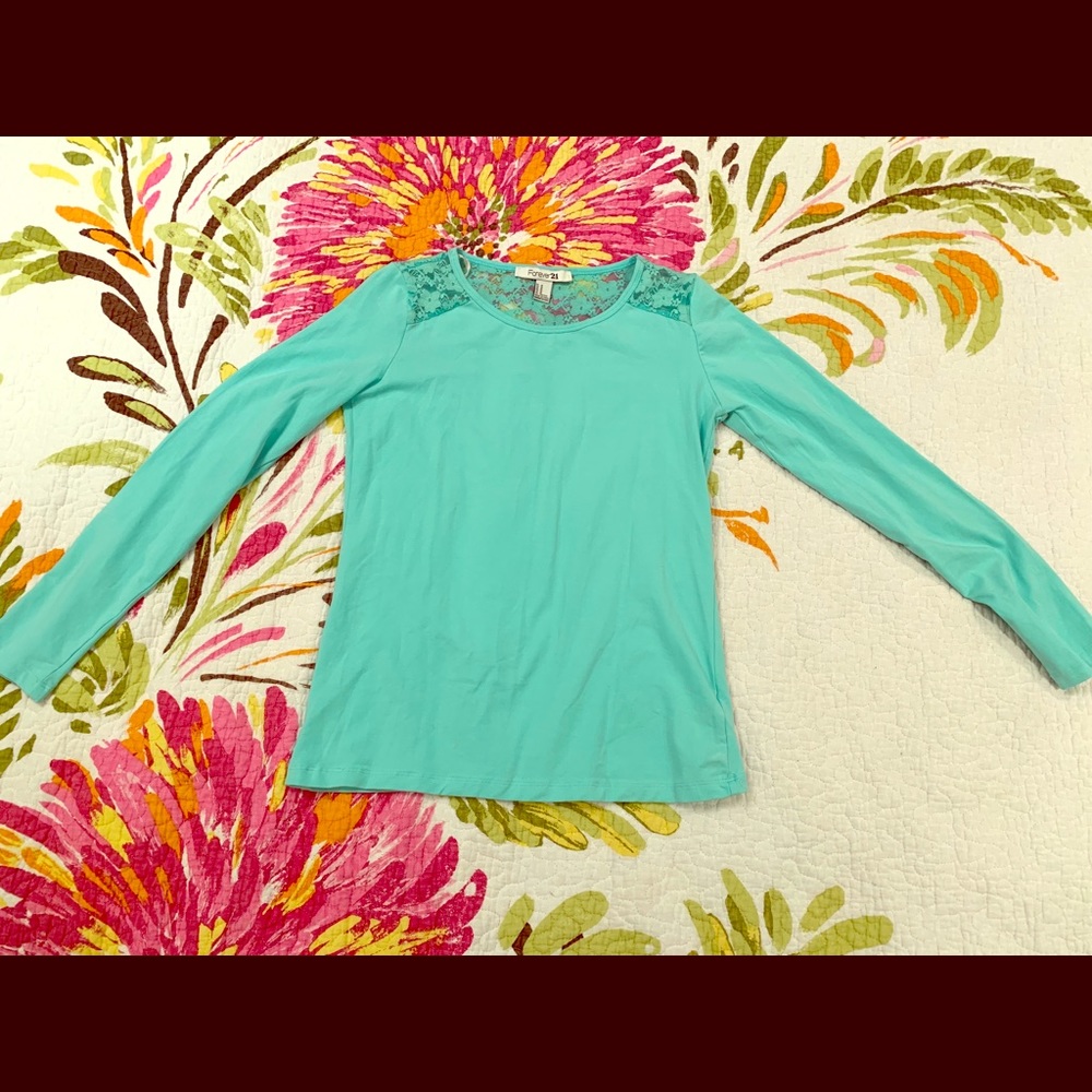Long sleeve teal shirt with back lace detail